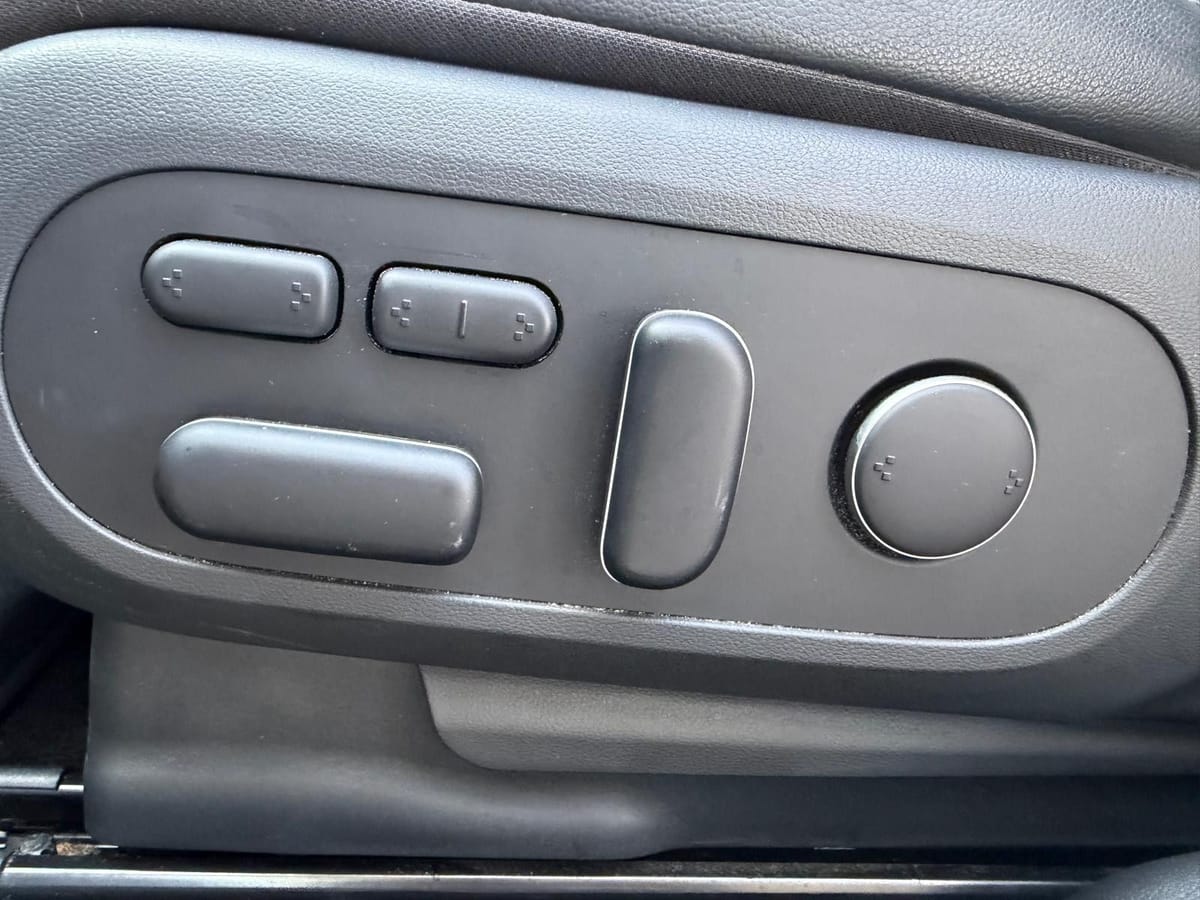 Hyundai Ioniq 5 Uniq 4WD RELAX HEAD LED SOLAR 360 ACC WP foto 13