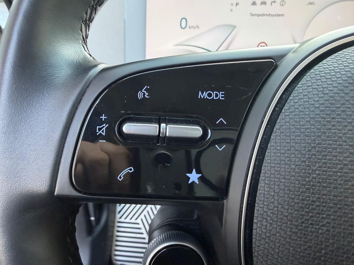 Hyundai Ioniq 5 Uniq 4WD RELAX HEAD LED SOLAR 360 ACC WP foto 22