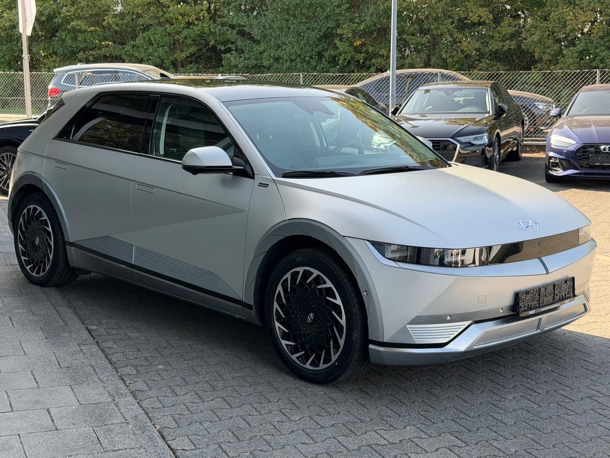 Hyundai Ioniq 5 Uniq 4WD RELAX HEAD LED SOLAR 360 ACC WP foto 4