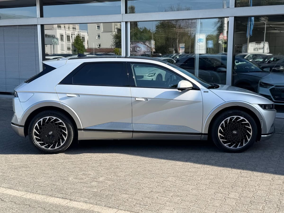 Hyundai Ioniq 5 Uniq 4WD RELAX HEAD LED SOLAR 360 ACC WP foto 5