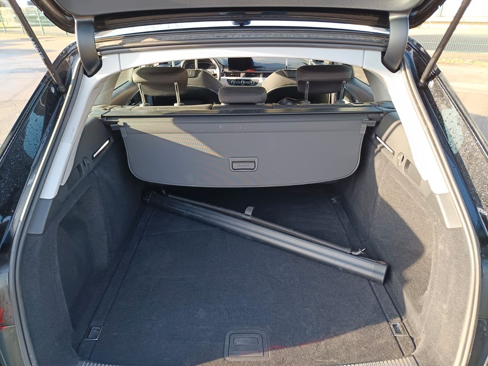 Audi A4 Avant 35 TDI advanced Automatik foto 14