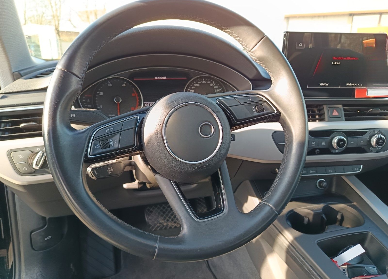 Audi A4 Avant 35 TDI advanced Automatik foto 16