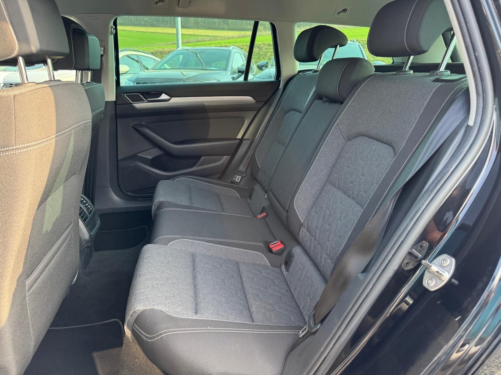 Volkswagen Passat Variant 2.0 TDI *DSG*BUSINESS*AHK*PDCHI+V foto 20