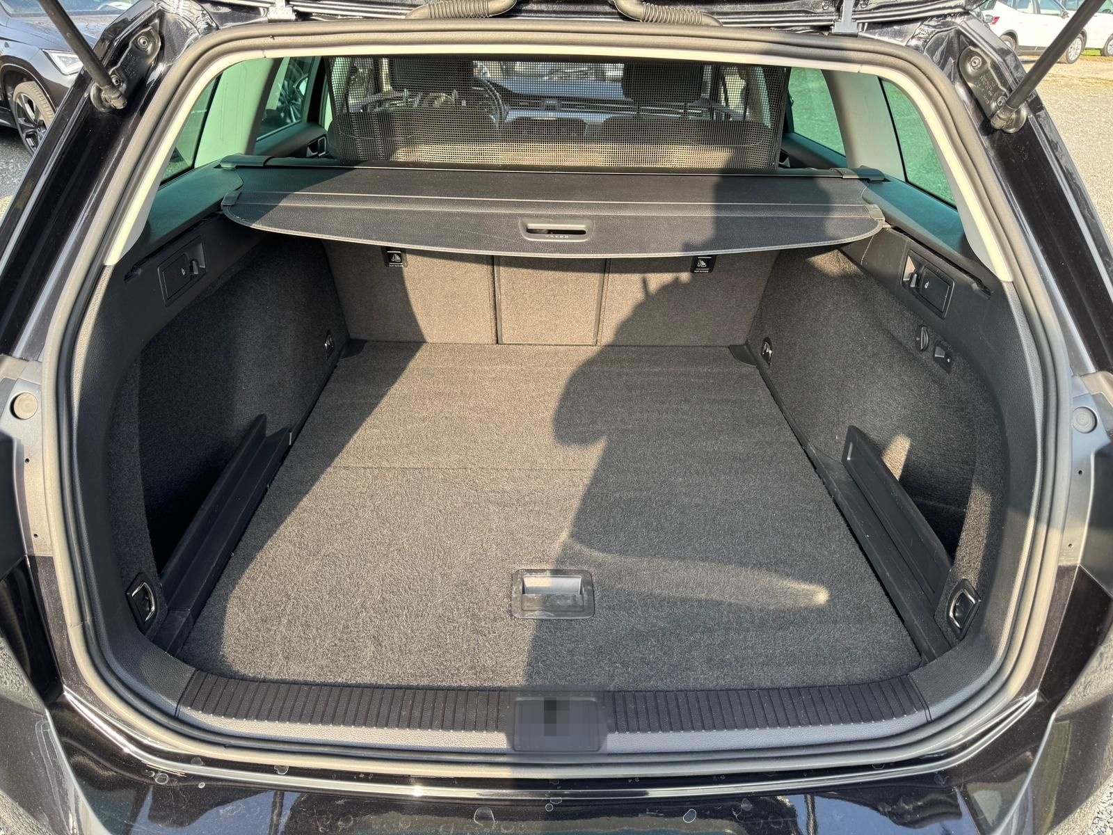 Volkswagen Passat Variant 2.0 TDI *DSG*BUSINESS*AHK*PDCHI+V foto 22