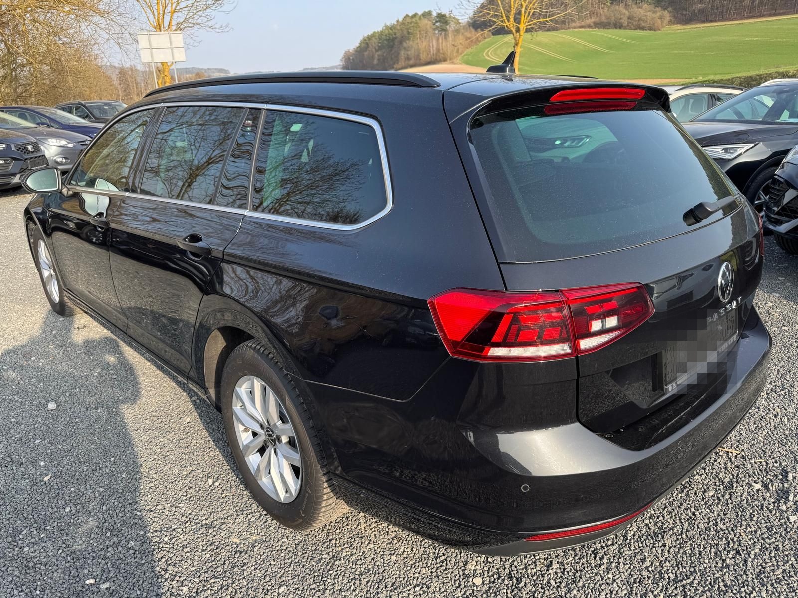 Volkswagen Passat Variant 2.0 TDI *DSG*BUSINESS*AHK*PDCHI+V foto 4