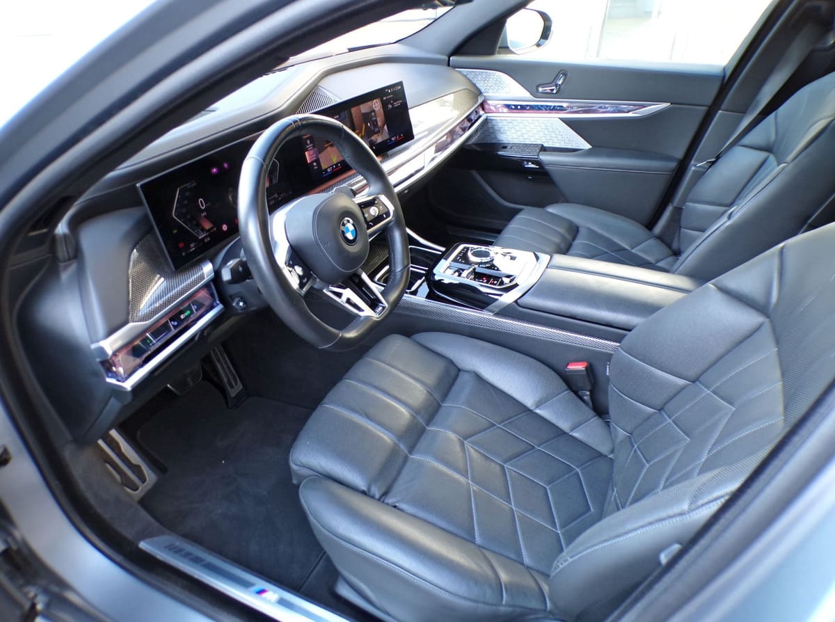 BMW 740d xDrive M Sport Pro Exec. Lounge Fond-Entert foto 5