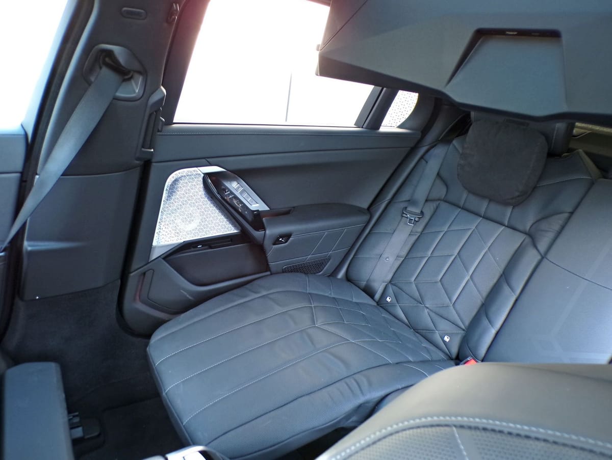 BMW 740d xDrive M Sport Pro Exec. Lounge Fond-Entert foto 8