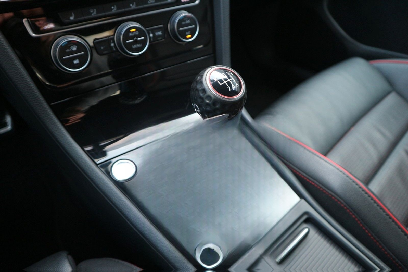 Volkswagen Golf VII Lim. GTI Performance *2.HD/LEDER/ACC* foto 22