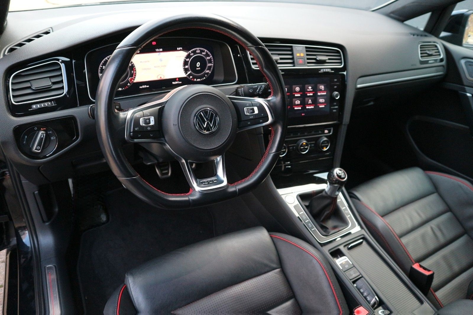 Volkswagen Golf VII Lim. GTI Performance *2.HD/LEDER/ACC* foto 8
