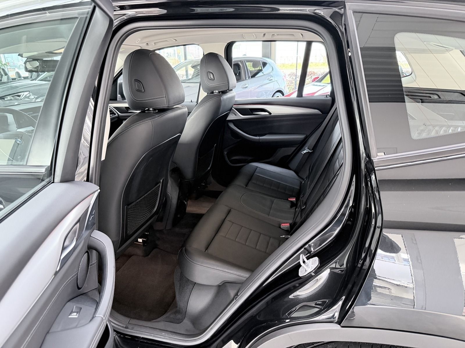BMW X3 XDRIVE ADVANTAGE LEDER+NAV+LED+AHK+DAB+1HD+TÜ foto 15