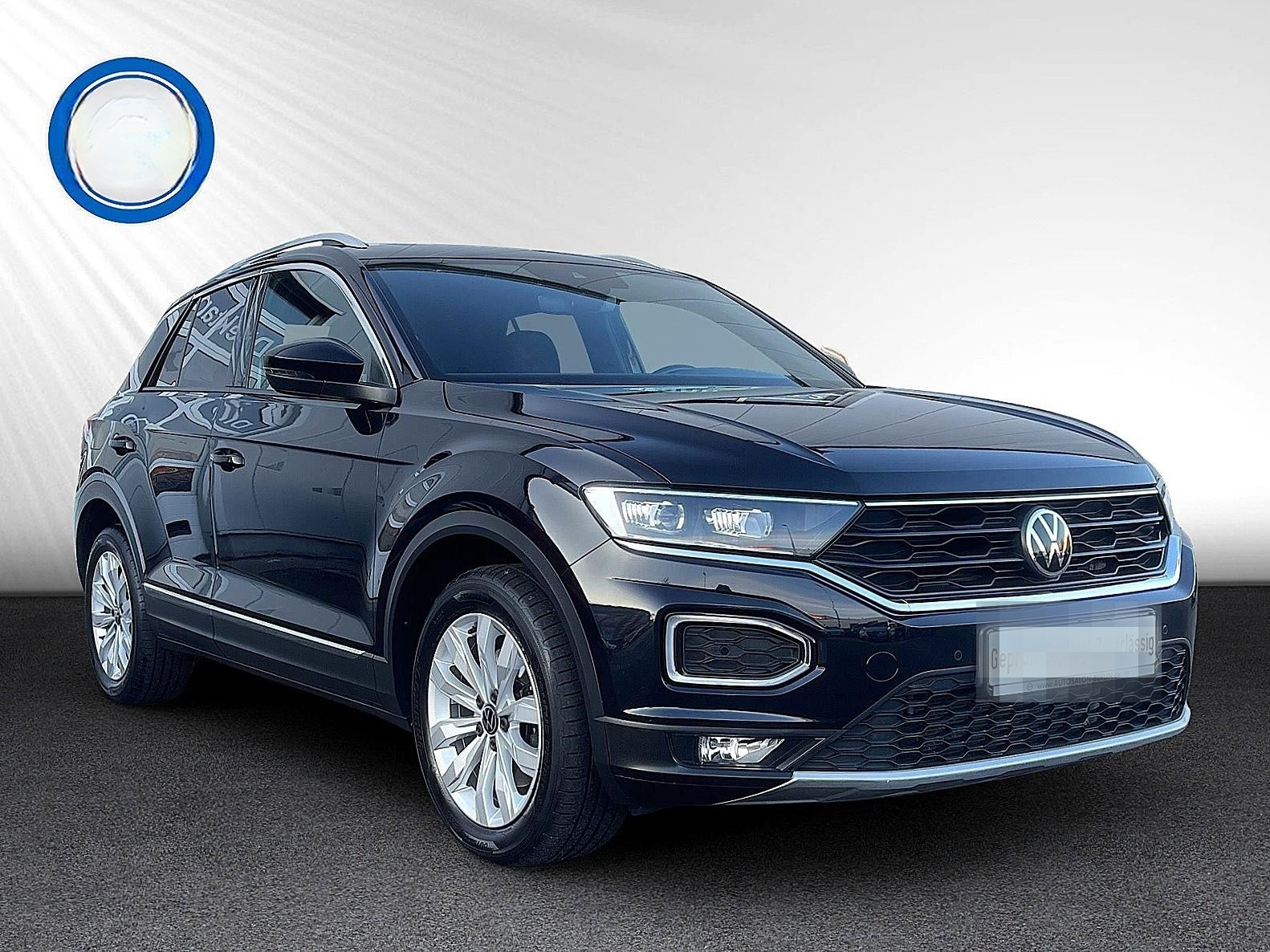 Volkswagen T-Roc 2.0 TSI DSG 4Motion Sport LED PANO NAV PDC foto 3