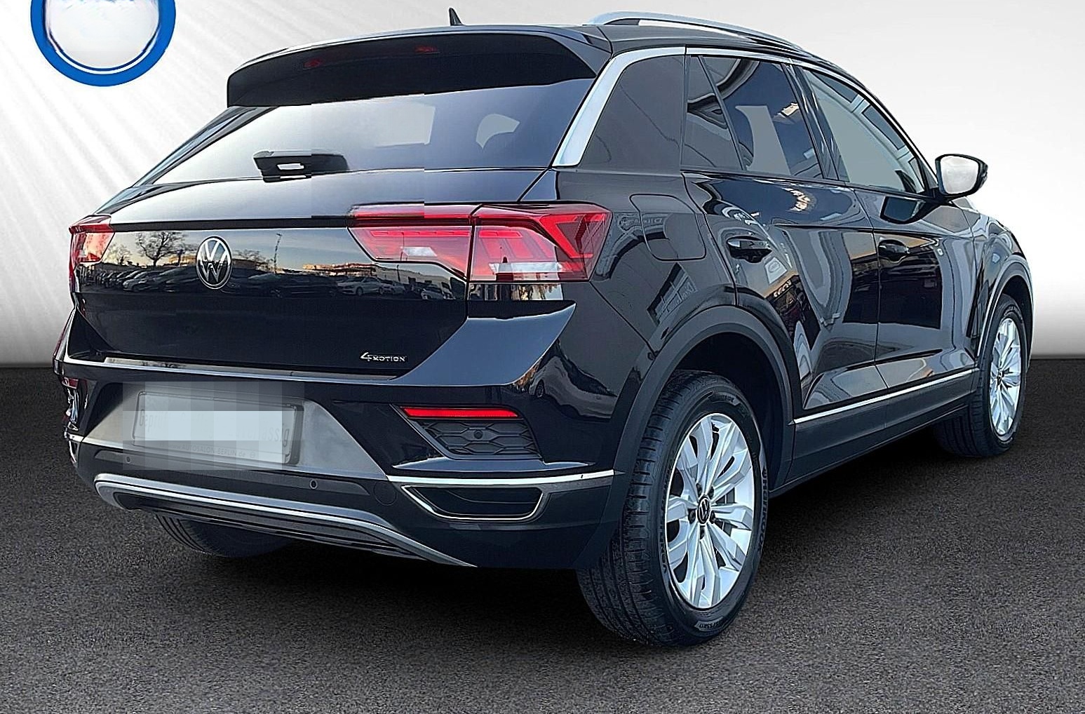 Volkswagen T-Roc 2.0 TSI DSG 4Motion Sport LED PANO NAV PDC foto 5