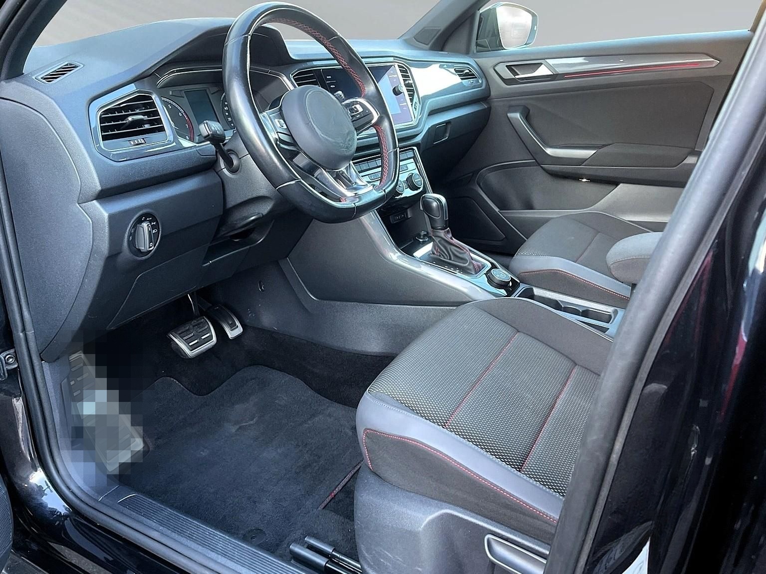 Volkswagen T-Roc 2.0 TSI DSG 4Motion Sport LED PANO NAV PDC foto 9