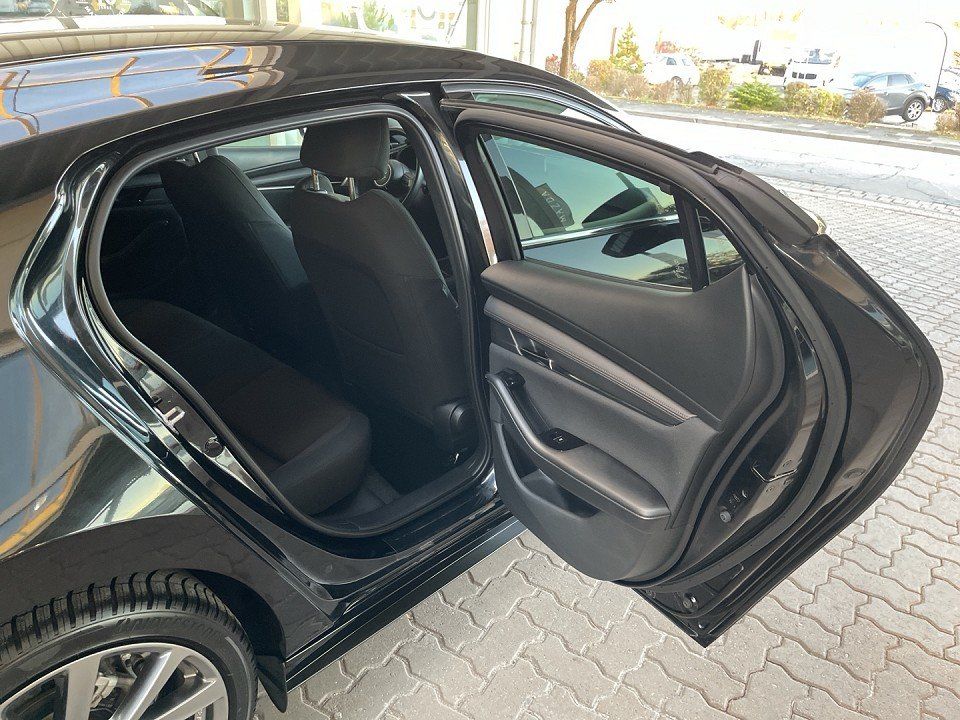 Mazda 3 2.0L e-SKYACTIV G 150ps Exclusive, DASO, DESI foto 18