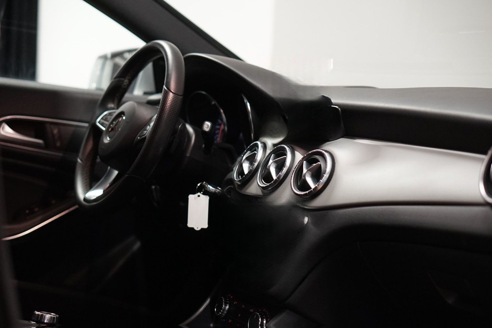 Mercedes-Benz CLA 220 CDI Shooting Brake Urban|BI-XENON|NAVI|P foto 26