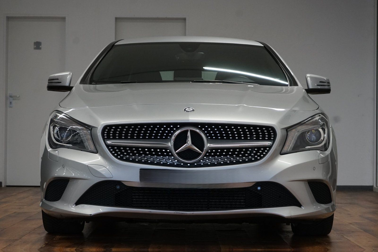 Mercedes-Benz CLA 220 CDI Shooting Brake Urban|BI-XENON|NAVI|P foto 4