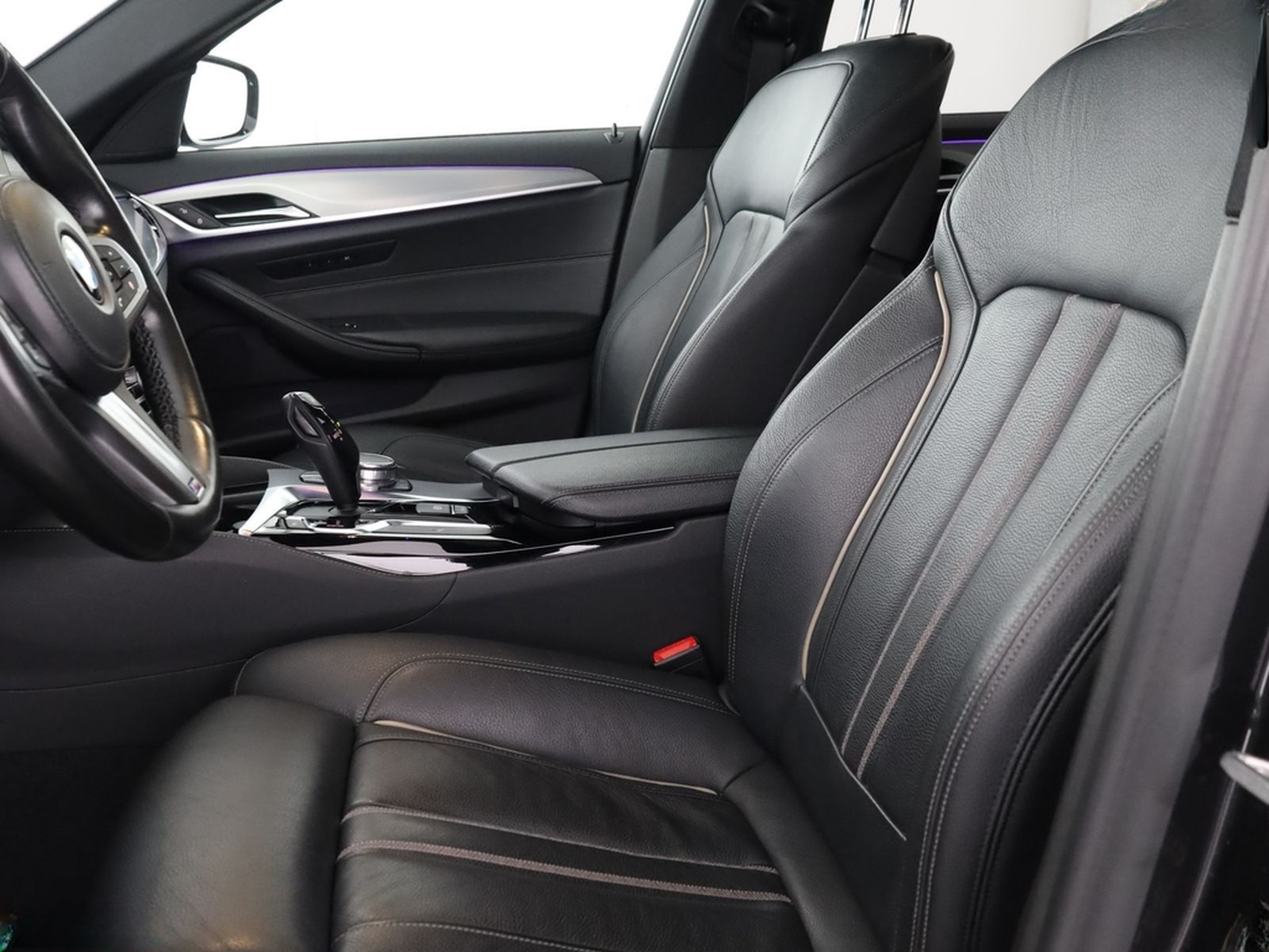 BMW 540 d xDrive M SPORT KAMERA,HUD,KEYLESS foto 11