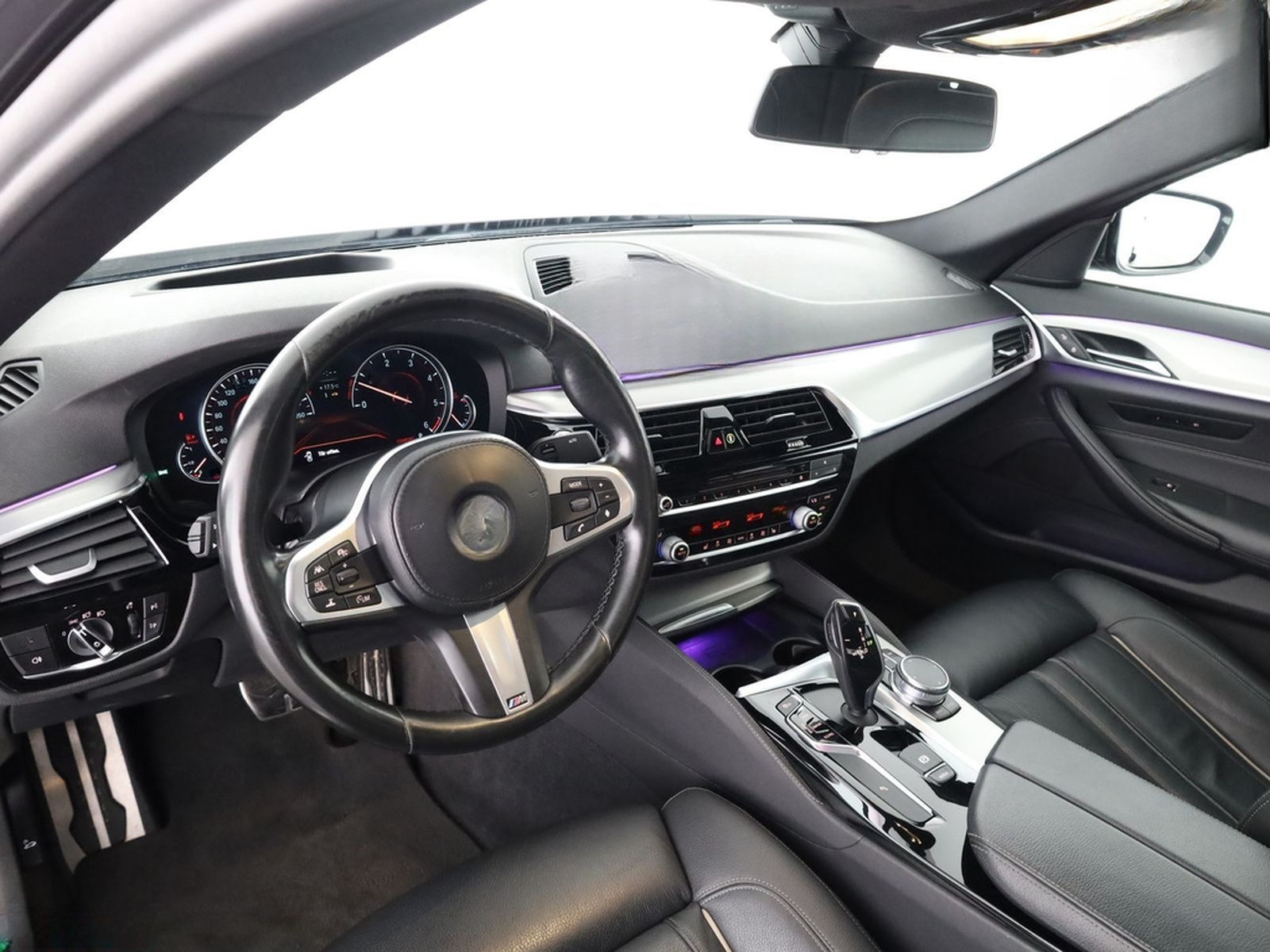 BMW 540 d xDrive M SPORT KAMERA,HUD,KEYLESS foto 10