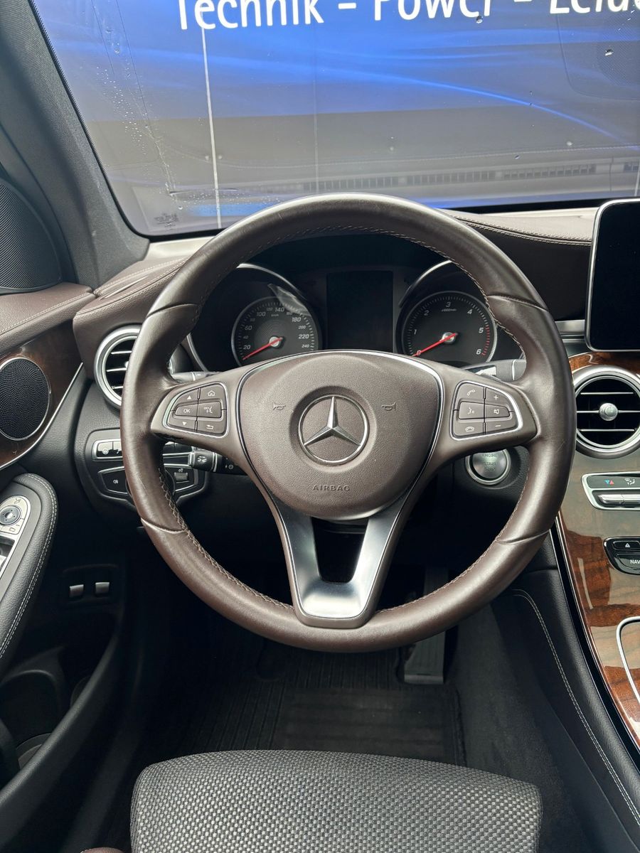 Mercedes-Benz GLC 220d 4Matic Exclusiv,Panodach,AHK Schwenkbar foto 17