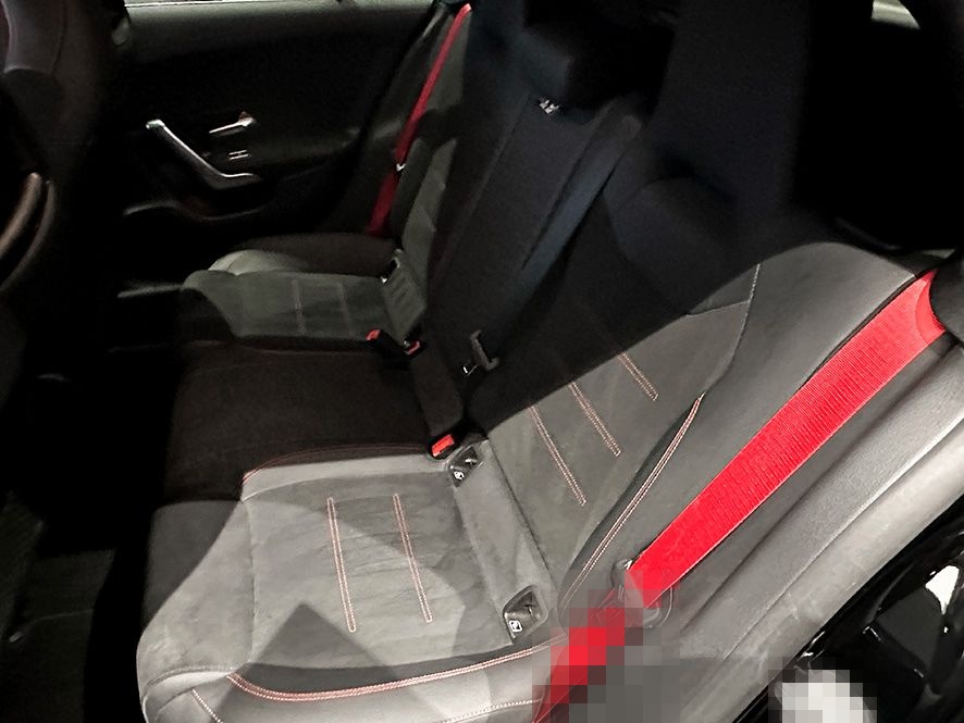 Mercedes-Benz CLA 35 SB 4M AMGLi+LED+PANO+AHK+STANDHZG+MBUX foto 13