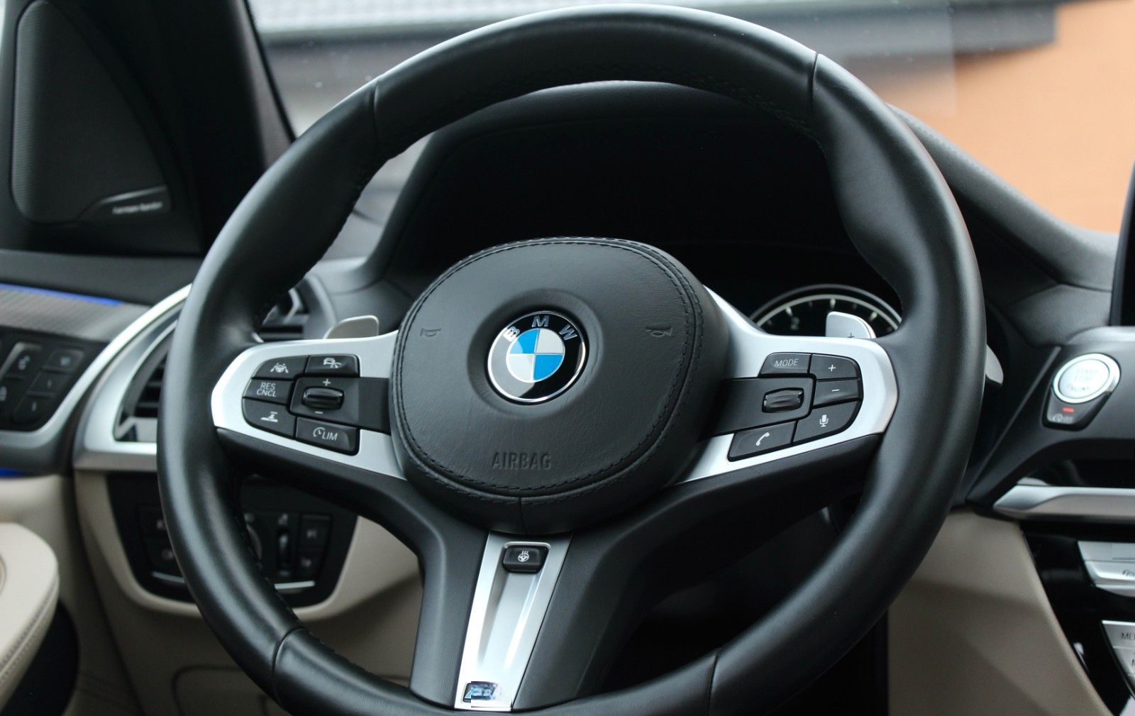 BMW X3 M40 MeGaVoLL 1.HAND 360° 4xSHZ 21" INDIVIDUAL foto 23