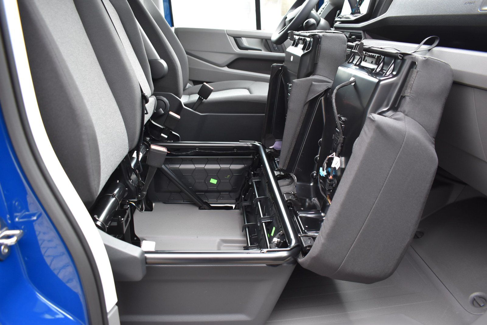Volkswagen Crafter 30 2.0TDI L3H2 APP Kamera 5J Garantie foto 11