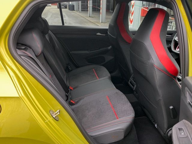 Volkswagen Golf VIII 2.0 TSI DSG GTI Clubsport Navi Pano Ka foto 13