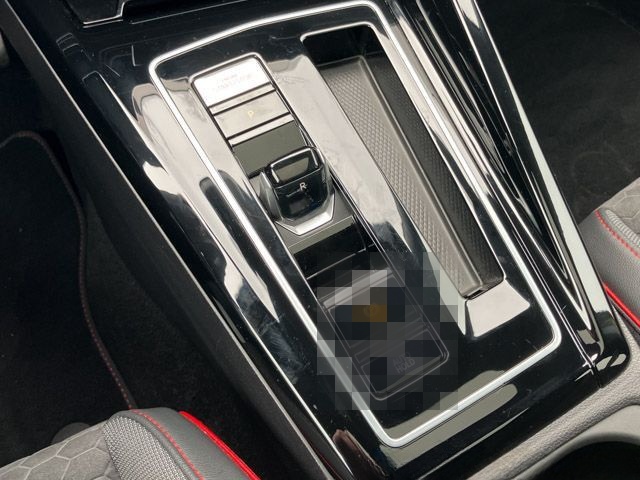 Volkswagen Golf VIII 2.0 TSI DSG GTI Clubsport Navi Pano Ka foto 15