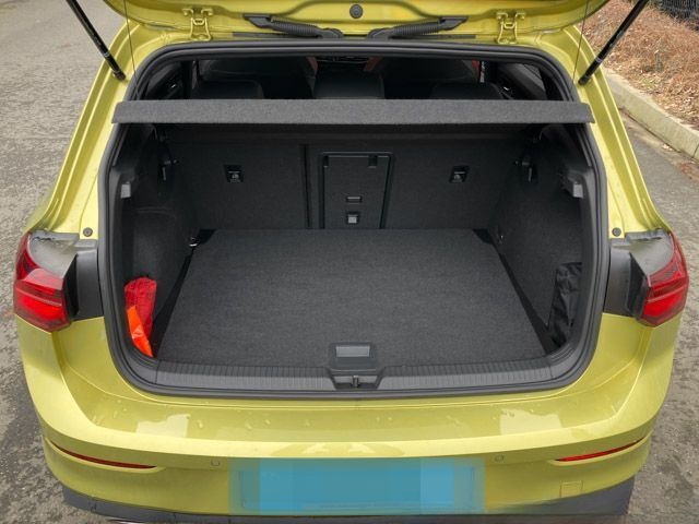 Volkswagen Golf VIII 2.0 TSI DSG GTI Clubsport Navi Pano Ka foto 22