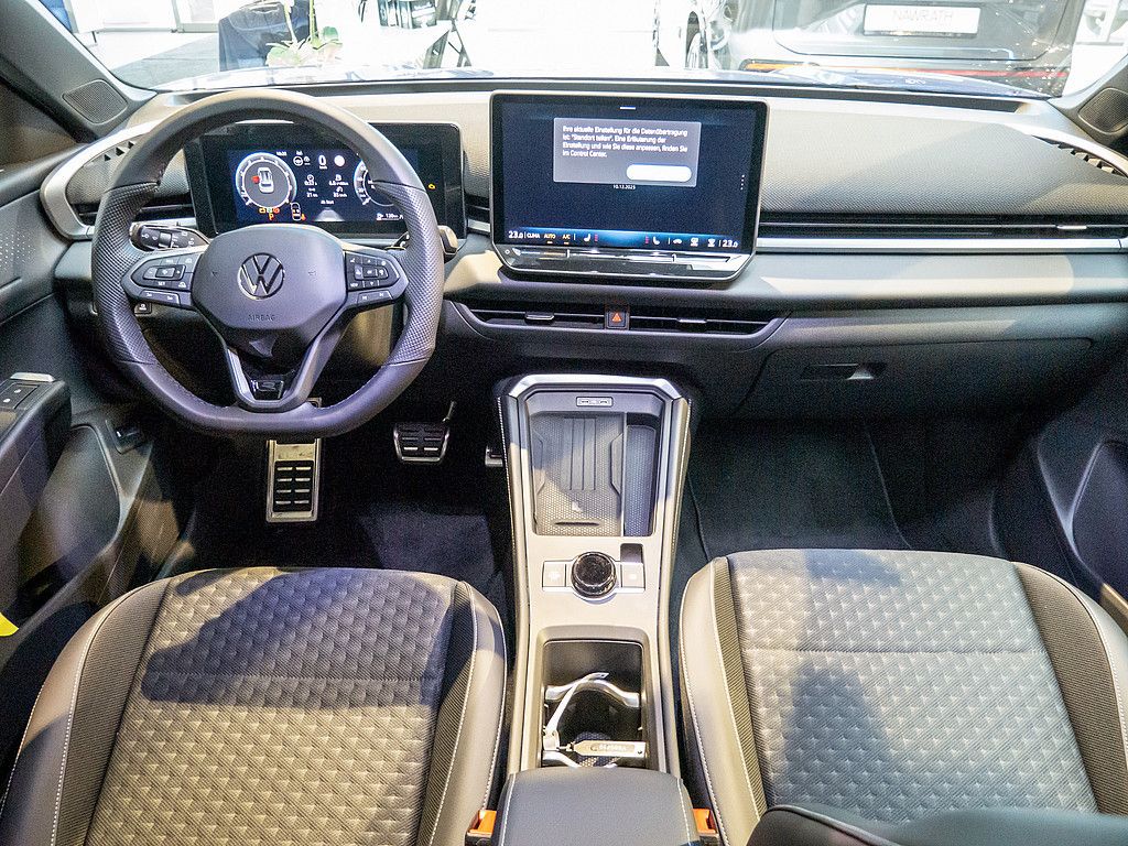 Volkswagen T-Roc 1.5 eTSI R-Line ACC HUD MATRIX-LED 360° foto 8