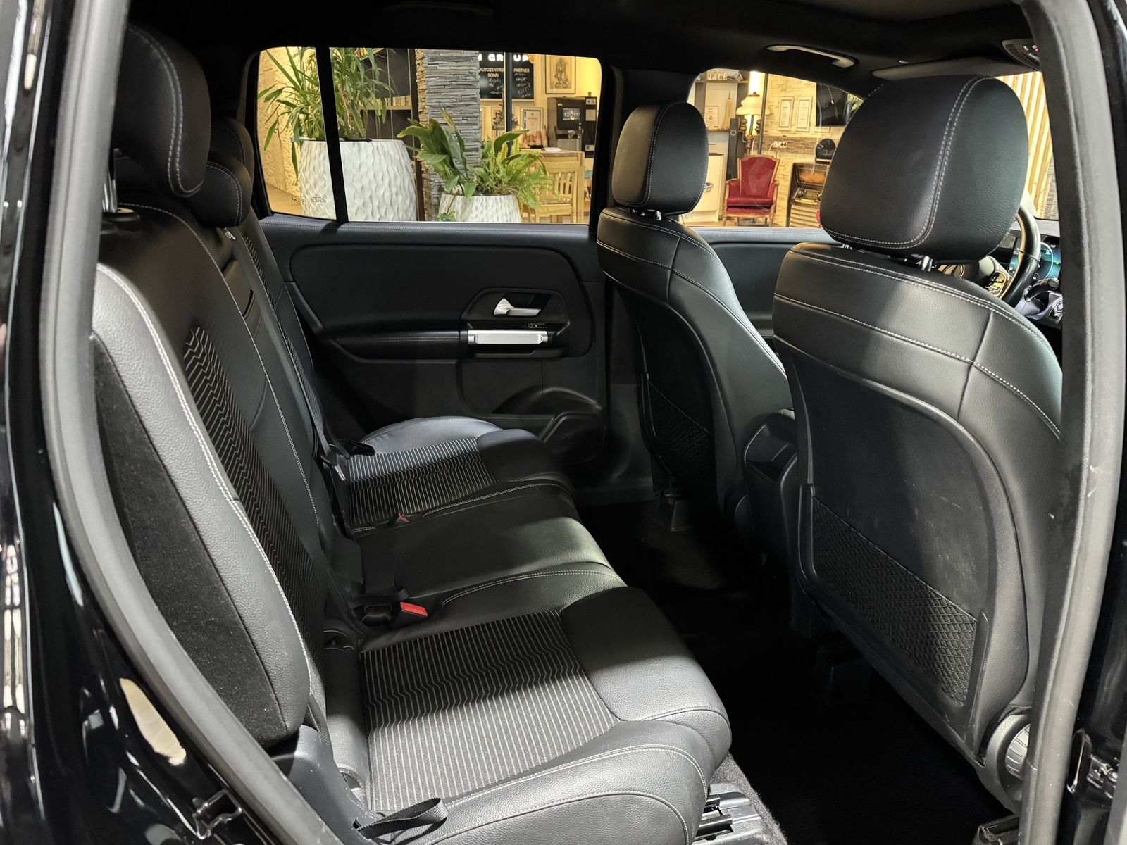 Mercedes-Benz GLB 200 d Progressive Business Pano. LED Navi  foto 19