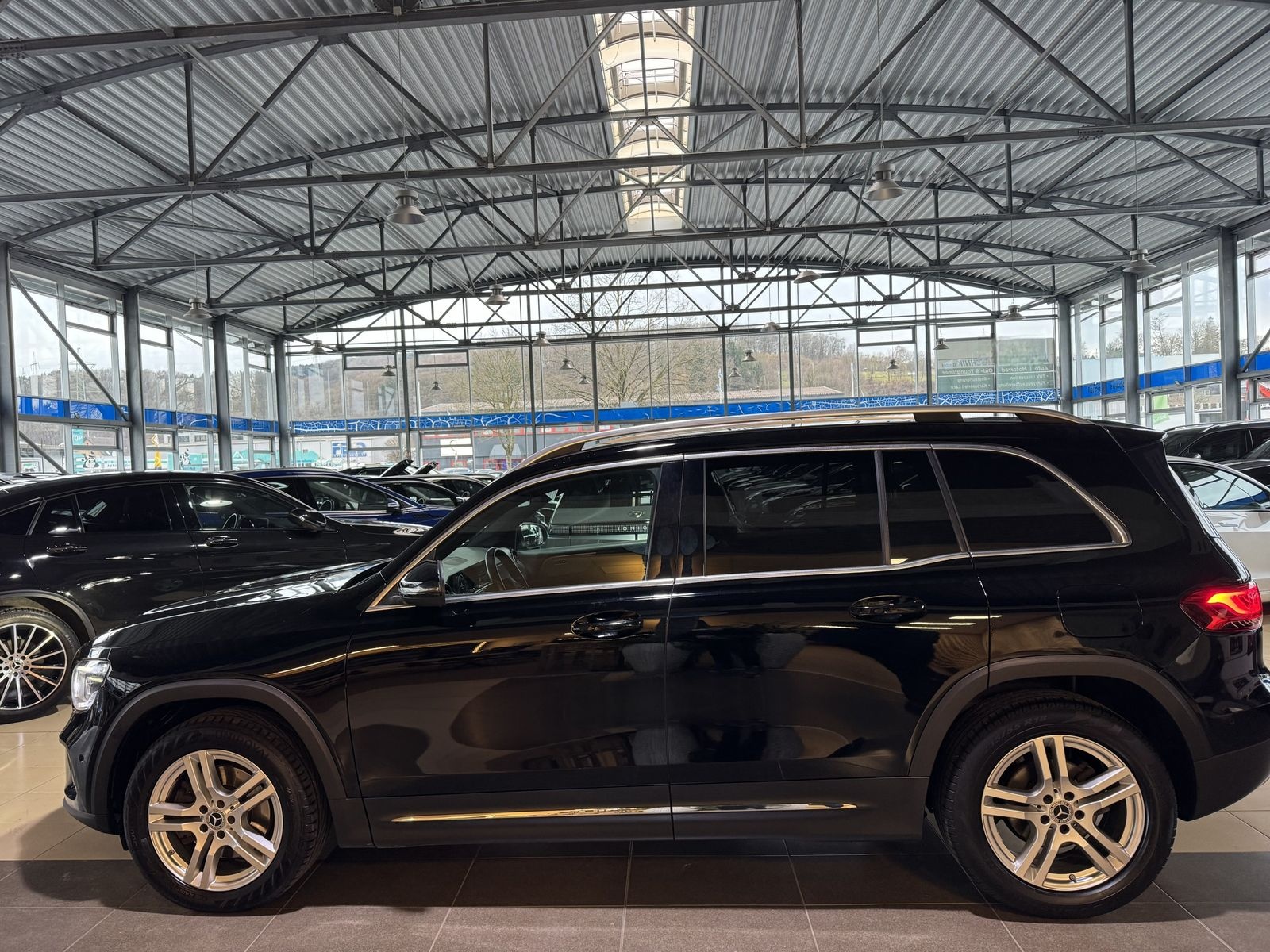 Mercedes-Benz GLB 200 d Progressive Business Pano. LED Navi  foto 9