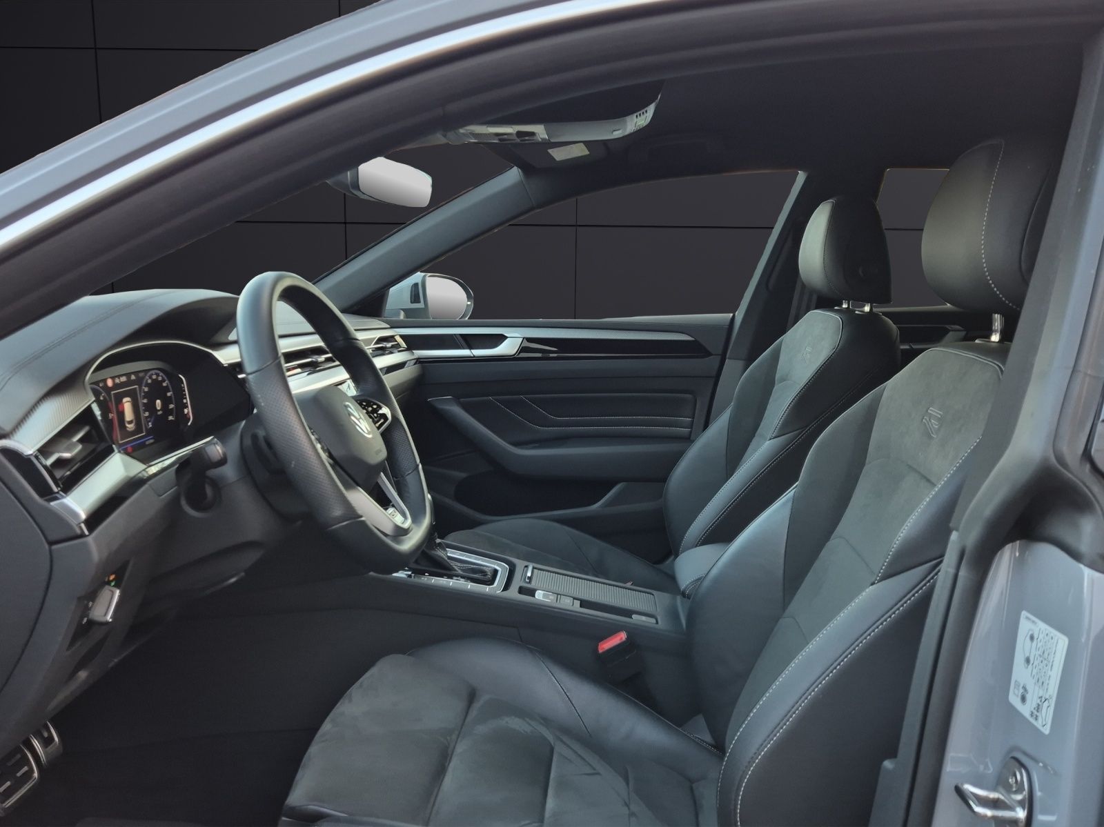 Volkswagen Arteon SB TDI R-Line DSG 4M Matrix Navi AID ACC  foto 10