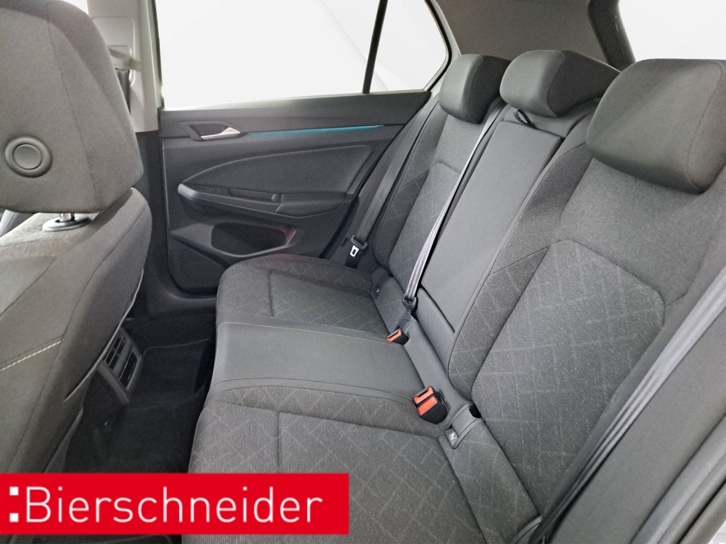 Volkswagen Golf 8 2.0 TDI DSG Life DIGITAL COCKPIT PRO LED  foto 12