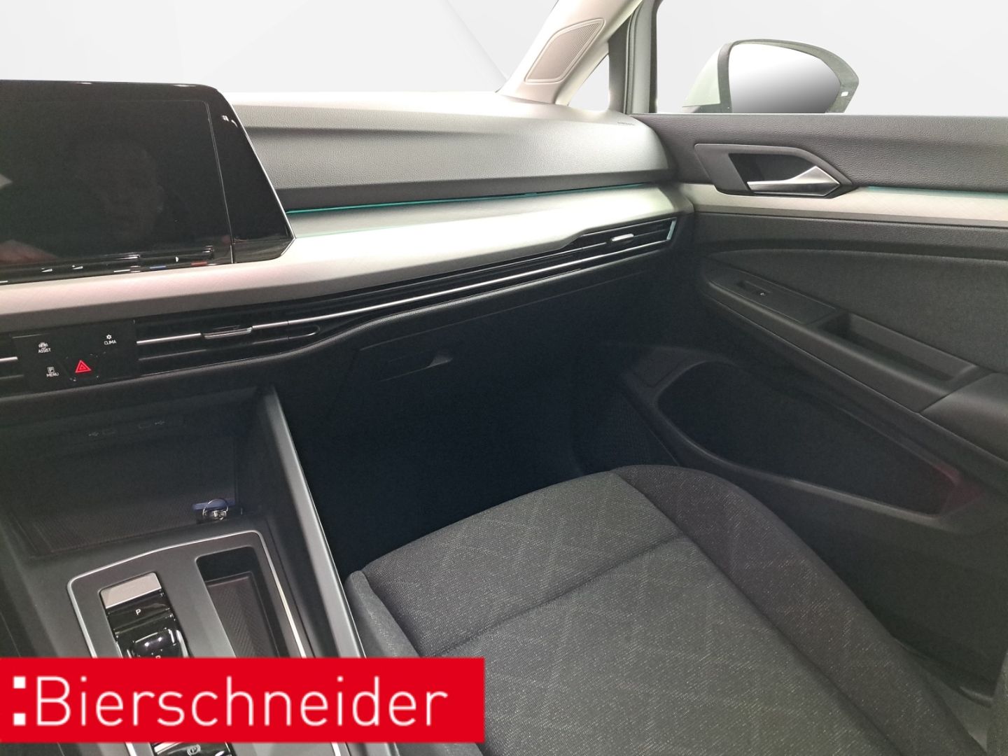 Volkswagen Golf 8 2.0 TDI DSG Life DIGITAL COCKPIT PRO LED  foto 17
