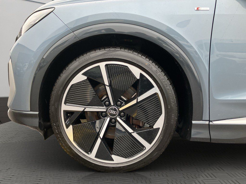 Audi Q4 Sportback 50 e-tron S line Matrix GRA Kamera foto 3