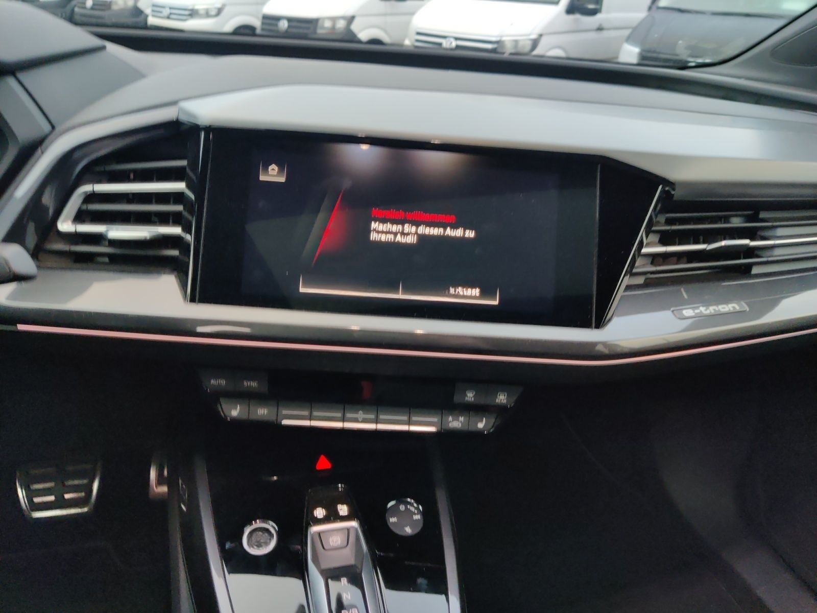 Audi Q4 e-tron 40 2 x S line 77kWh ACC Assist Plus foto 16