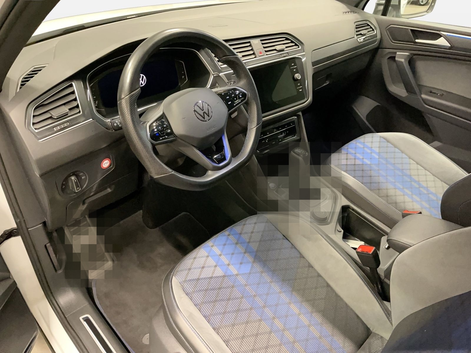 Volkswagen Tiguan 2.0 TSI DSG 4Motion R ACC AHK AUT KeyLess foto 6