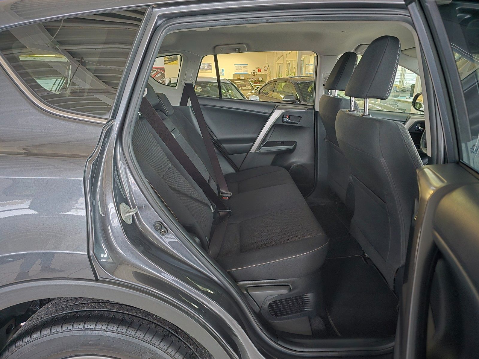 Toyota RAV4 Team D Navigation Kamera Lenkrad Heizung foto 12