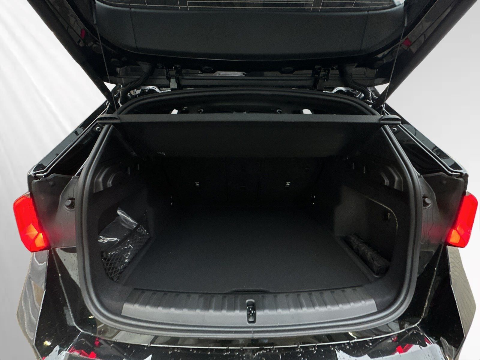 BMW X1 sDrive18i M Sport|Sportsitz|DrivingAssistant foto 15