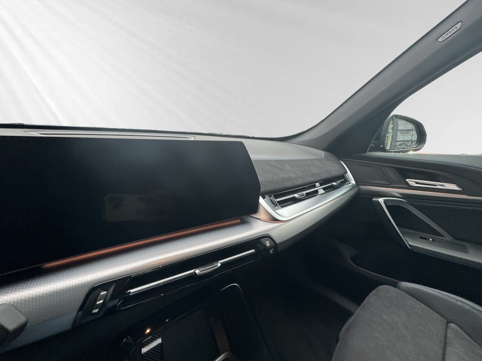 BMW X1 sDrive18i M Sport|Sportsitz|DrivingAssistant foto 17