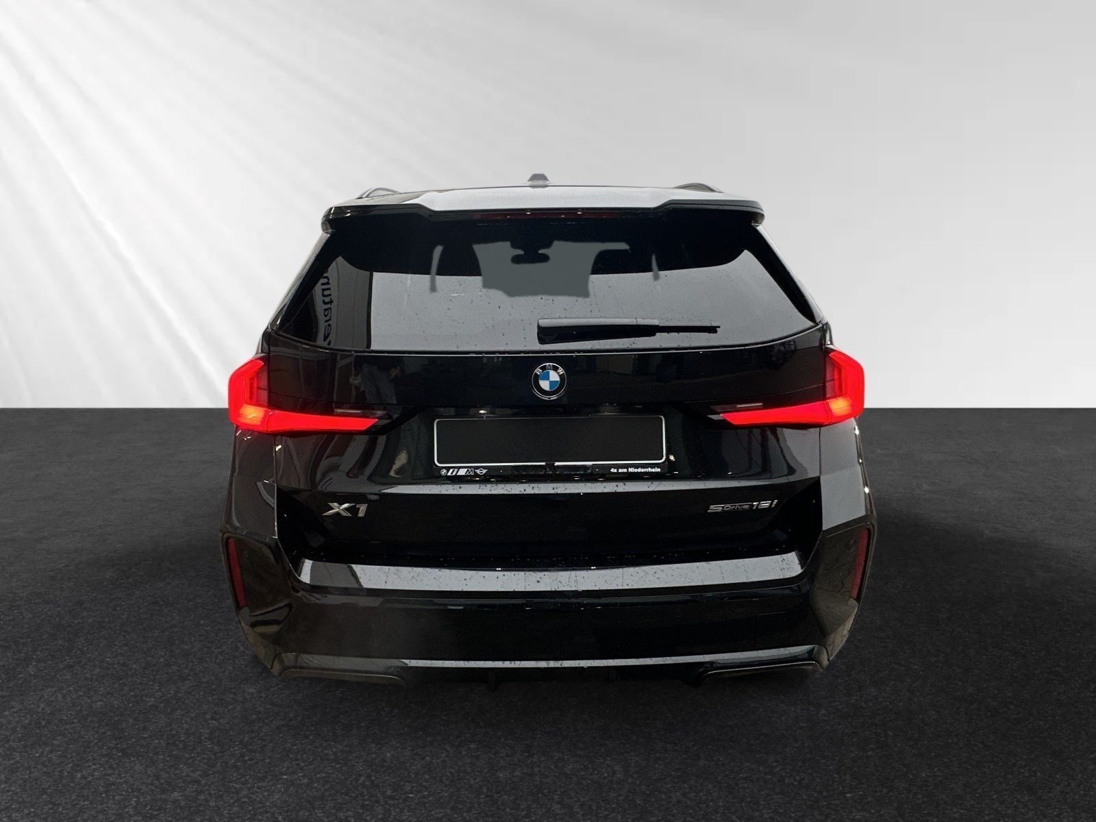 BMW X1 sDrive18i M Sport|Sportsitz|DrivingAssistant foto 7