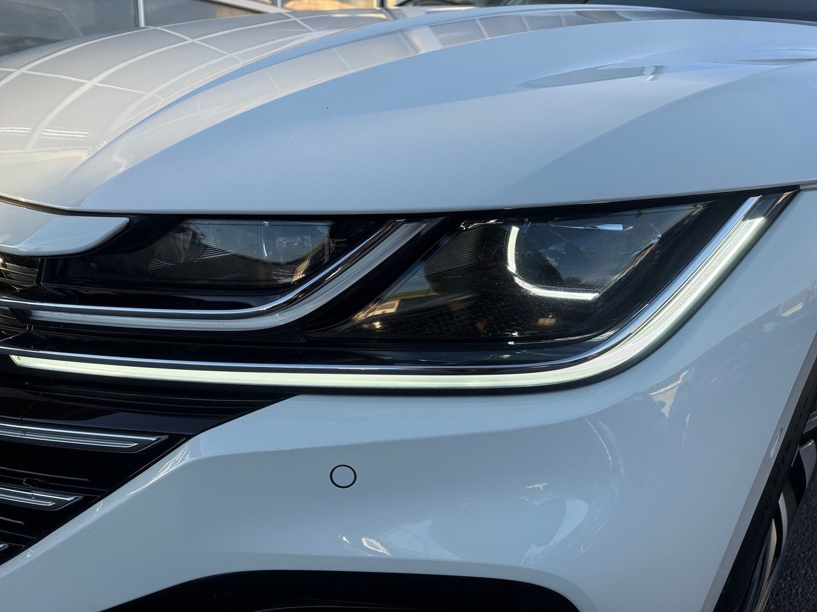 Volkswagen Arteon Shooting Brake R-Line 4M*AHK*PANO*MATRIX* foto 4