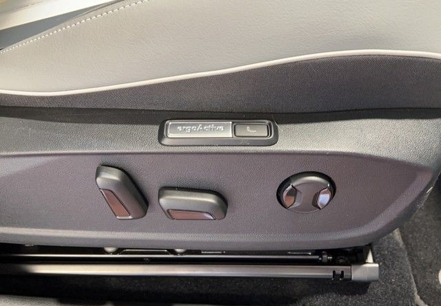 Volkswagen ID.3 Pro Performance Matrix Navi Pano HUD ACC RF foto 21