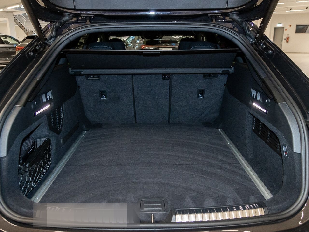 Audi A6 Avant TDI quattro 150 kW S tronic AHK Pano foto 9