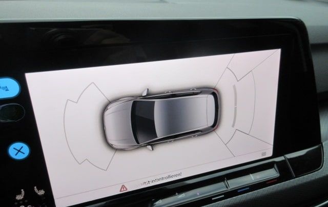 Volkswagen Golf Life 1.5 TSI NAVI PANORAMA IQ LIGHT ALU APS foto 17