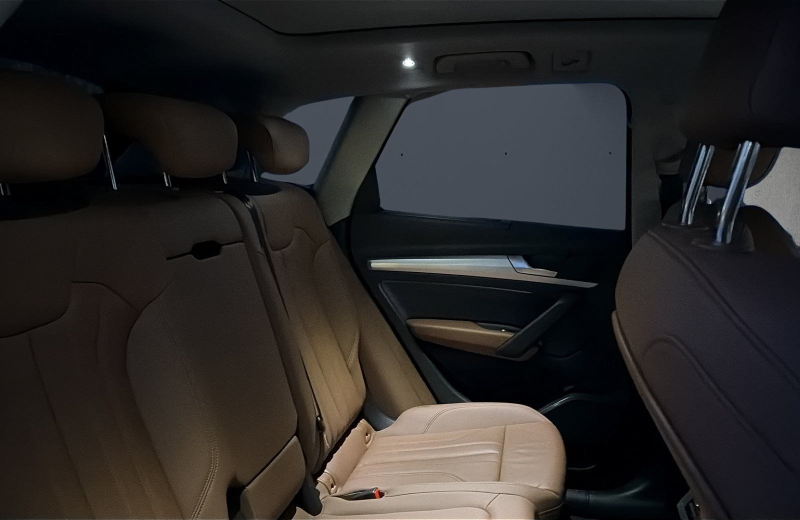 Audi Q5 40 TDI quattro Smartphone Interface Pano Rück foto 11