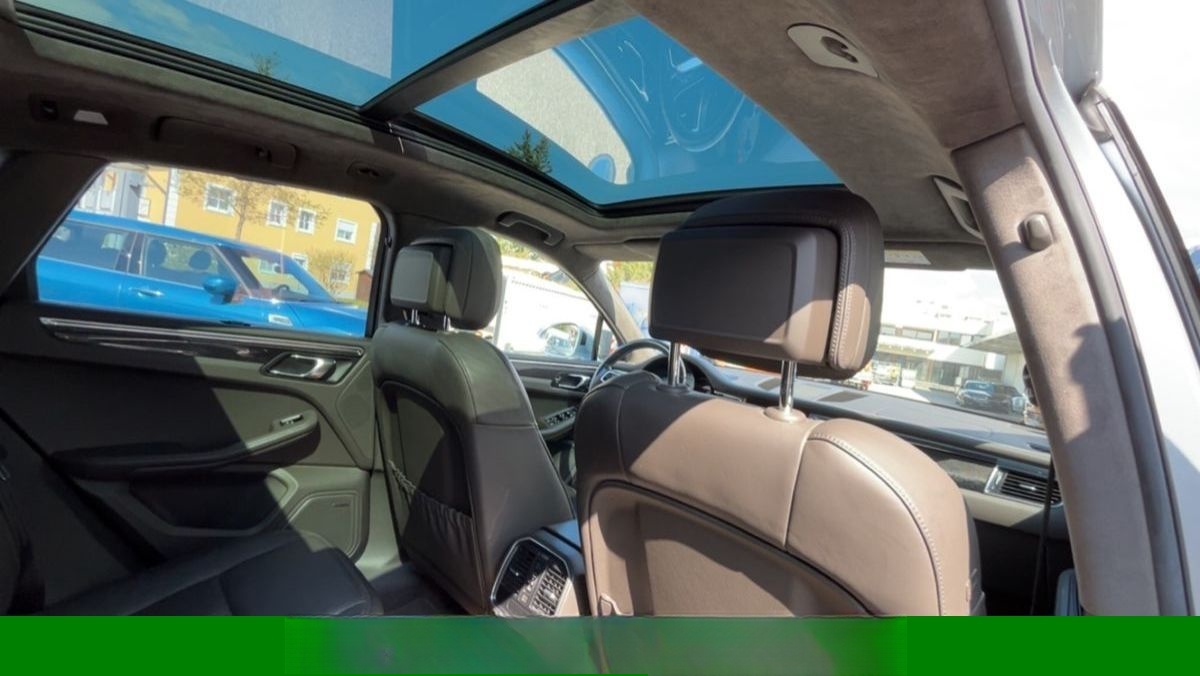 Porsche Macan Turbo 3,6L V6 PANO/BOSE/CARBON/ALCANTARA foto 11