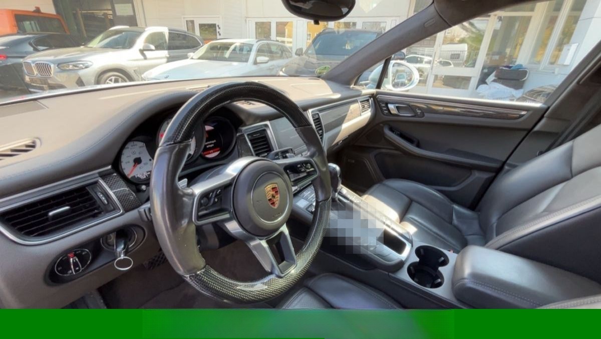 Porsche Macan Turbo 3,6L V6 PANO/BOSE/CARBON/ALCANTARA foto 7