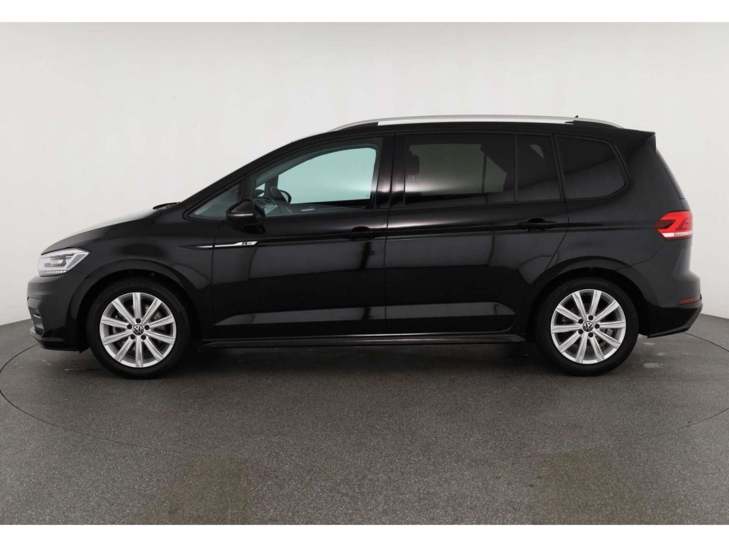 Volkswagen Touran 1.5 TSI R-Line DSG LED/NAV/RFK/ACC/PDC/SH foto 6